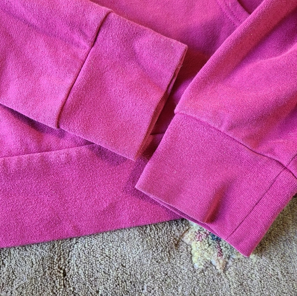 The North Face hooded hoodie sweatshirt in a misses size large. Raspberry color - Picture 5 of 7